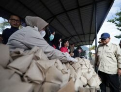 Presiden RI, Prabowo Subianto tinjau langsung korban Banjir dan tanah longsor di wilaya sumatra