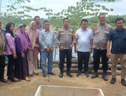 Panen Ikan Bandeng Meriahkan Program Jum’at Curhat Polres Konsel