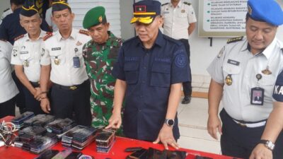 Komitmen Pemasyarakatan Bersih: Lapas Kelas II A Kendari Musnakan Ratusan Handphone dan Power Bank Sitaan